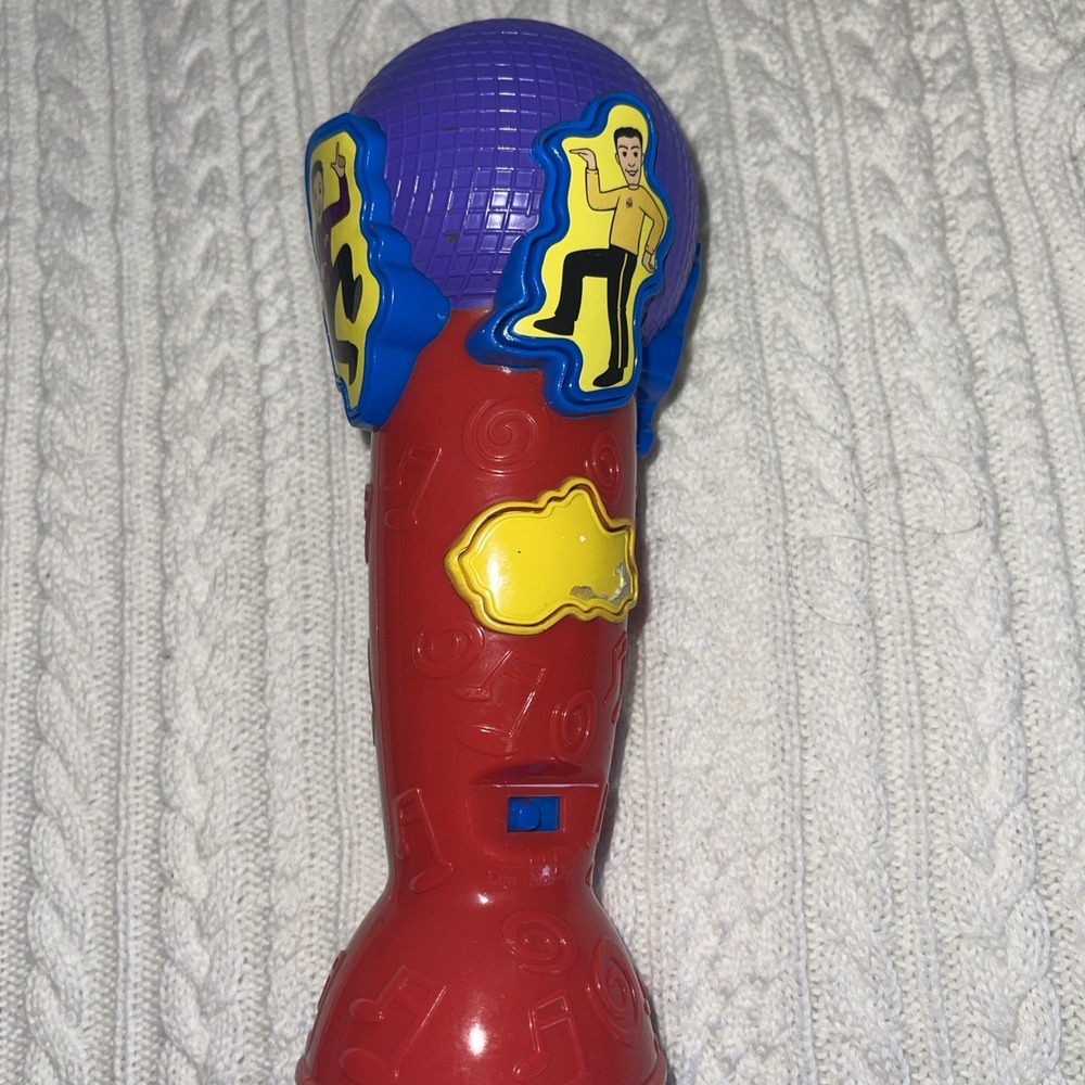 The Wiggles SING WITH ME Microphone - Spin Master Plays 8 Different Songs 2003